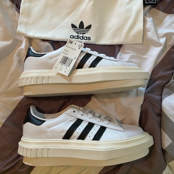 Beyoncé Adidas Superstar Platform Tennis Shoes - Picture 3 of 8